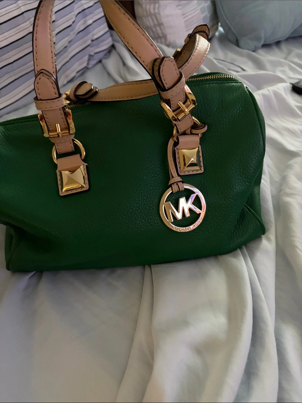 Michael Kors Green Leather Satchel with Beige Trim - Picture 2 of 15